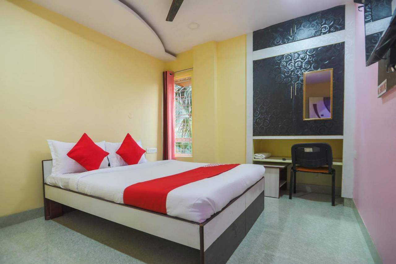 Oyo 62042 Niloy Guest House Jadabpur Exterior photo